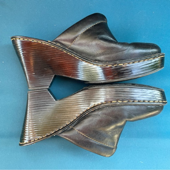 Born Loggia Black Women's Mule Clogs size 7/38 - Picture 3 of 16